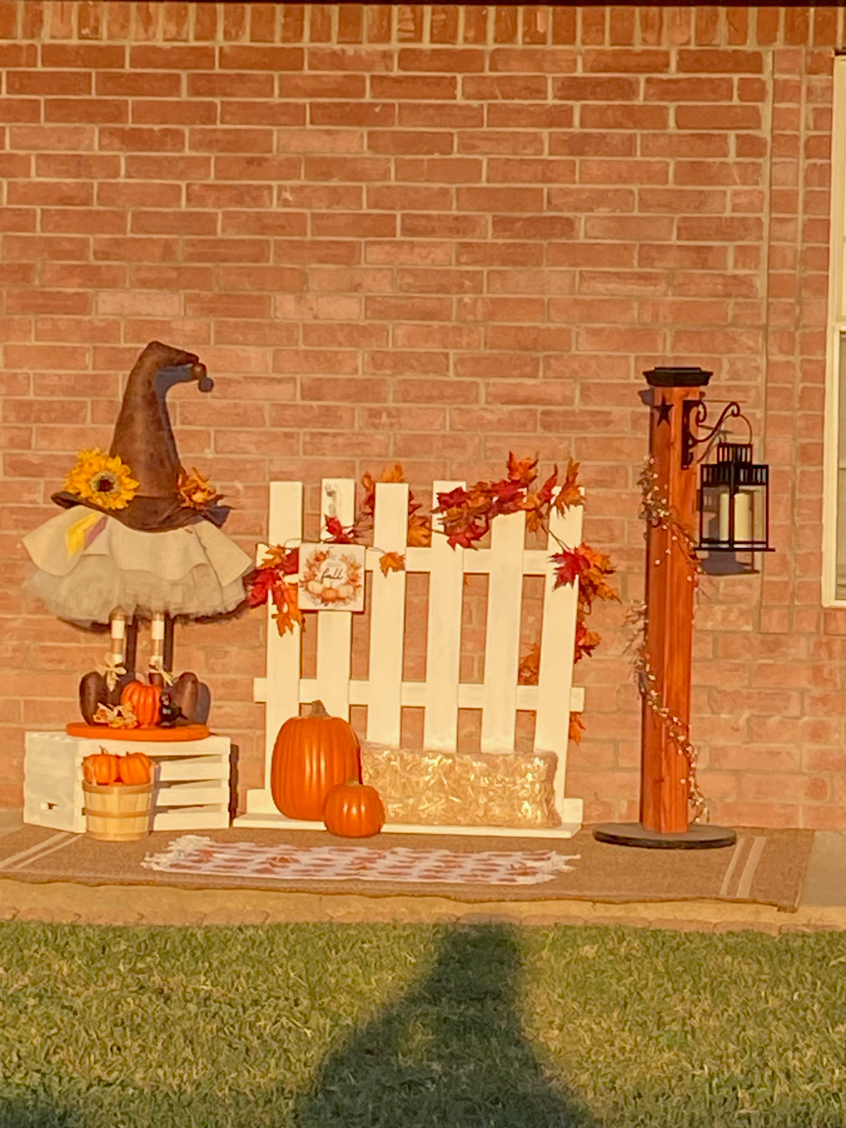The Other Scarecrow Porch Staging Package (For Medium Porches)