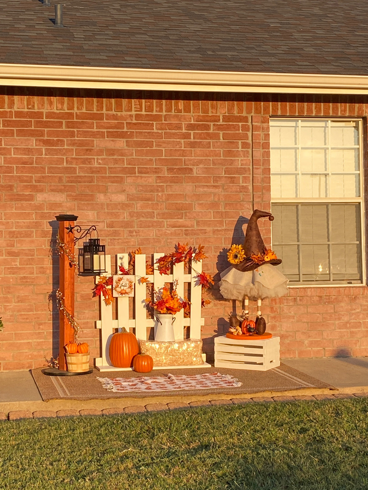 The Other Scarecrow Porch Staging Package (For Medium Porches)